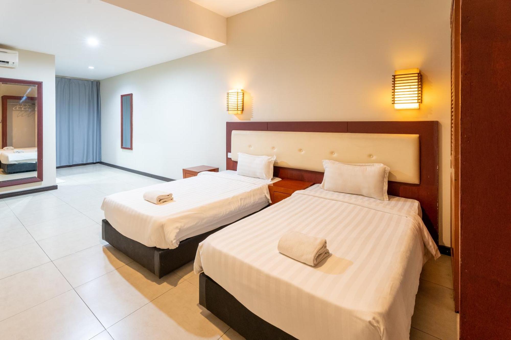 Pertama Lodge Tawau Kültér fotó