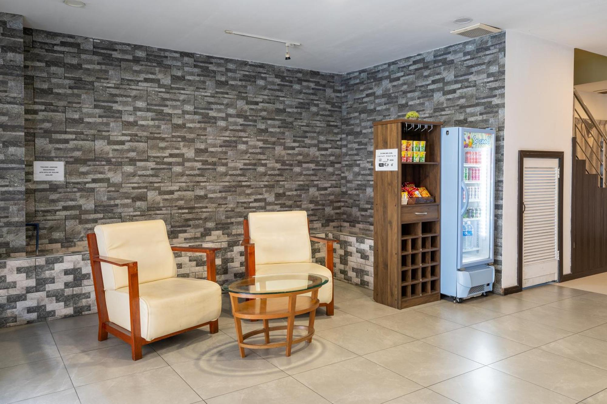 Pertama Lodge Tawau Kültér fotó