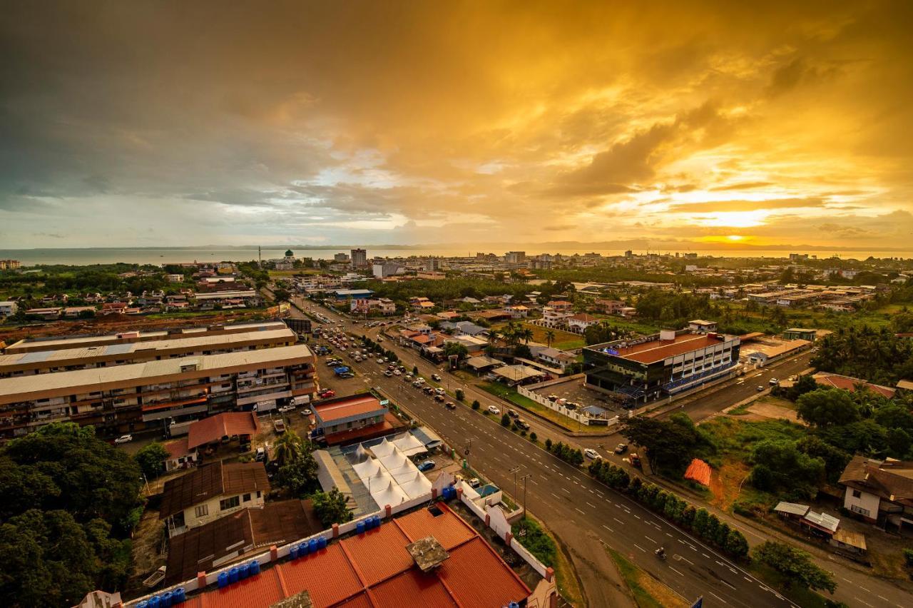 Pertama Lodge Tawau Kültér fotó